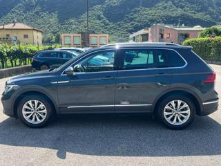 VOLKSWAGEN Tiguan usata, con Autoradio