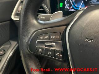 BMW 330 usata, con Fari LED
