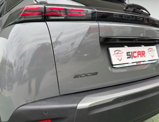 PEUGEOT 2008 usata, con Sedile posteriore sdoppiato