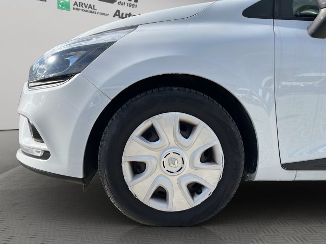 RENAULT Clio usata 15