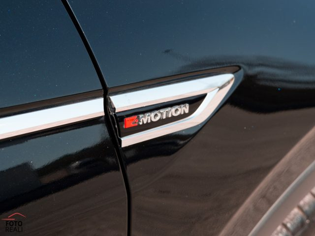 VOLKSWAGEN Tiguan Allspace usata, con Luci diurne LED