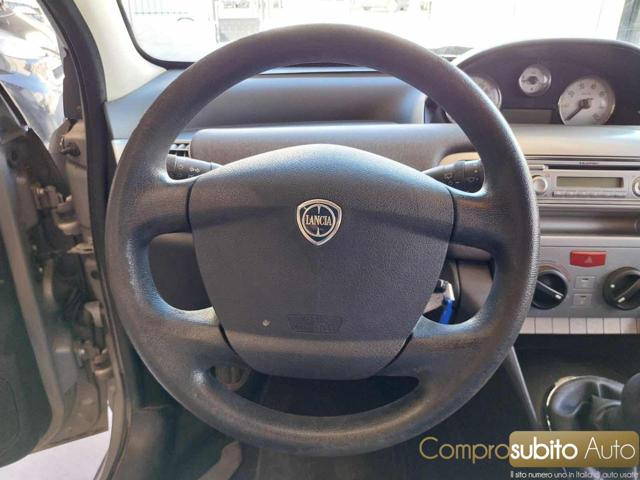 LANCIA Ypsilon usata 13