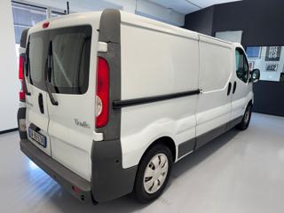 RENAULT Trafic usata, con Autoradio