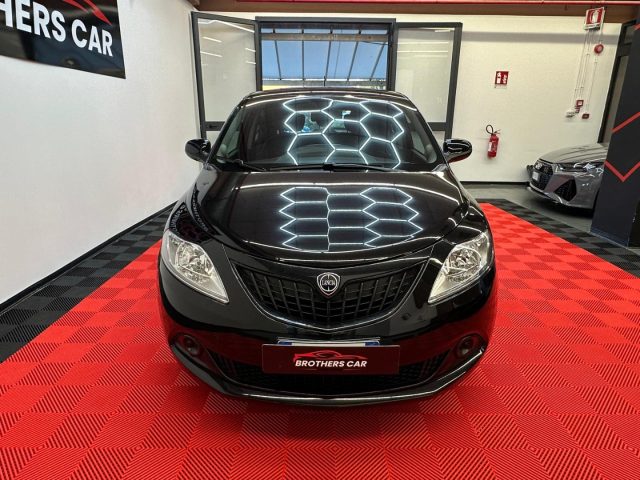LANCIA Ypsilon usata, con Airbag