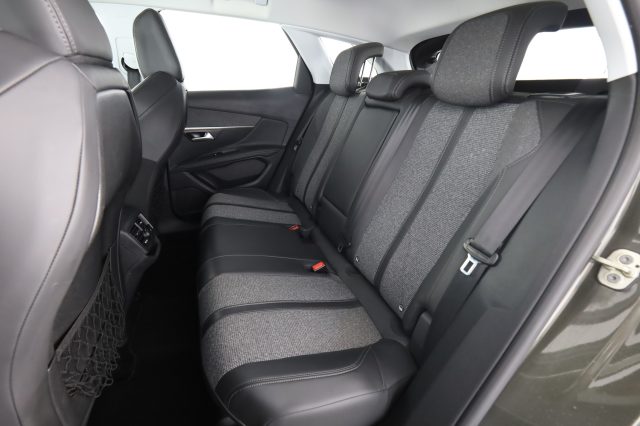 PEUGEOT 3008 usata 3