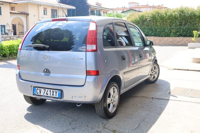 OPEL Meriva usata, con Controllo automatico clima