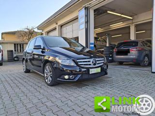 MERCEDES-BENZ B 180 usata, con Cerchi in lega