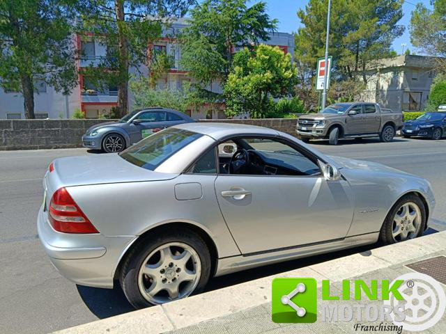 MERCEDES-BENZ SLK 200 usata 31
