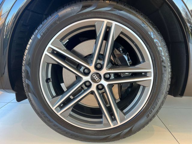 AUDI SQ5 usata, con Alzacristalli elettrici