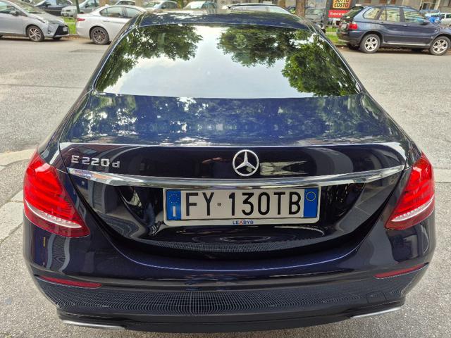 MERCEDES-BENZ E 220 usata, con Climatizzatore