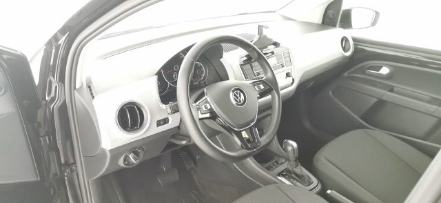 VOLKSWAGEN e-up! usata 65