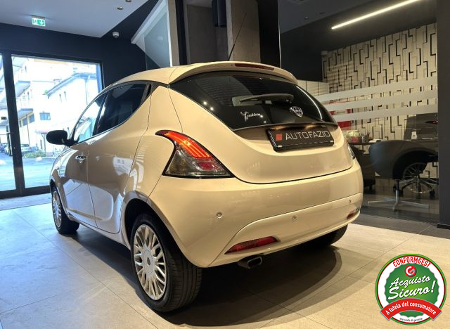 LANCIA Ypsilon usata, con Controllo automatico clima