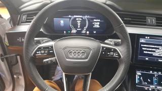 AUDI e-tron usata, con Sensore di luce