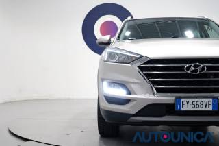 HYUNDAI Tucson usata, con Specchietto retrovisore con funzione antiabbagliamento