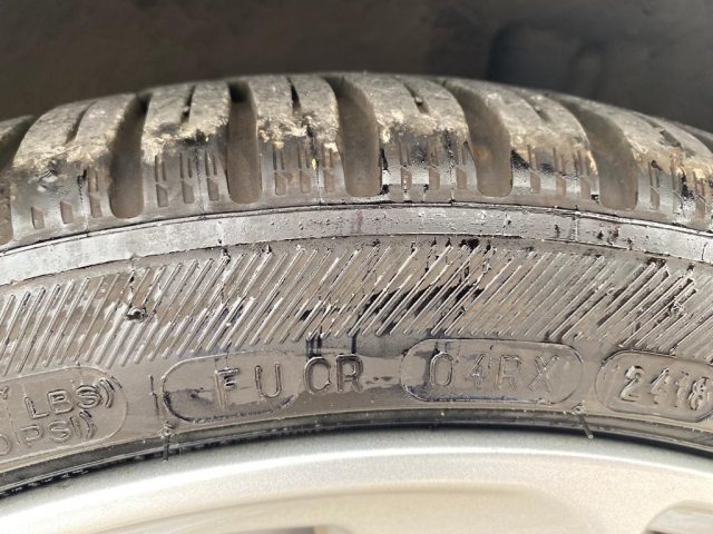 MERCEDES-BENZ CLK 320 usata, con Controllo trazione