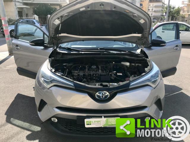 TOYOTA C-HR usata, con Touch screen
