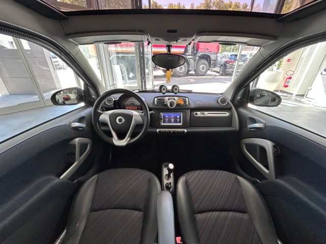 SMART ForTwo usata, con Bluetooth