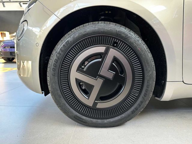 FIAT 500e usata, con Climatizzatore