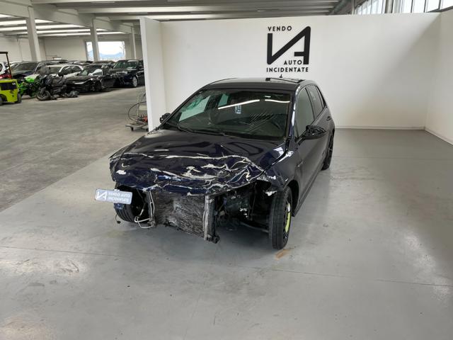VOLKSWAGEN Golf usata, con Alzacristalli elettrici
