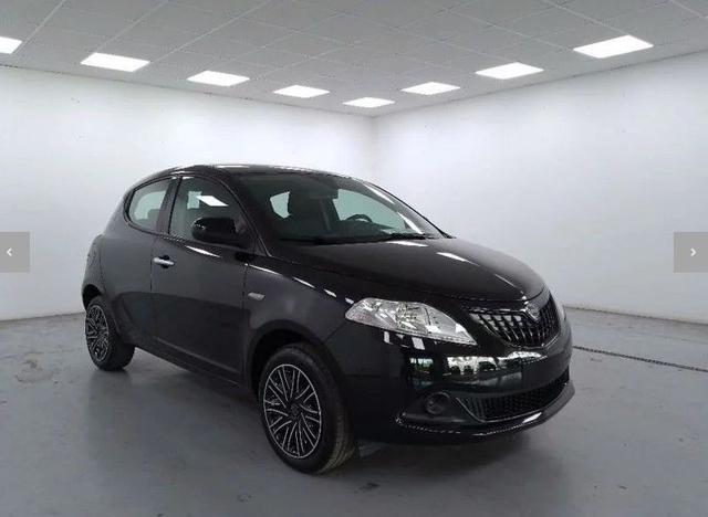 LANCIA Ypsilon usata, con ABS
