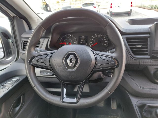 RENAULT Trafic usata, con Bluetooth