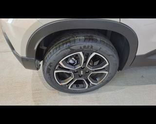 JEEP Avenger usata 21