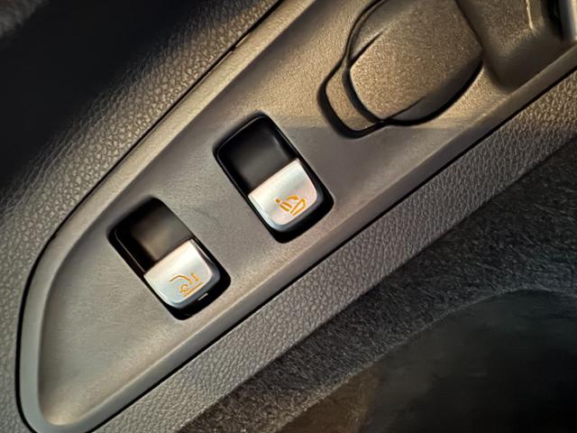 MERCEDES-BENZ GLC 220 usata, con Sensori di parcheggio posteriori