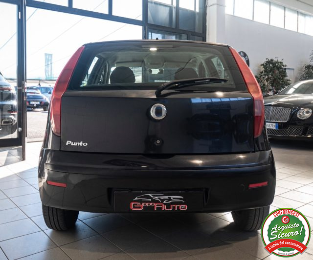 FIAT Punto usata, con Autoradio