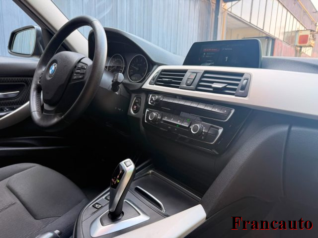 BMW 318 usata, con Autoradio