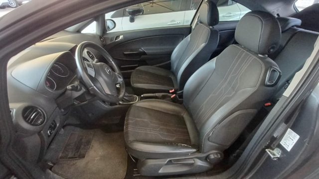 OPEL Corsa usata, con Climatizzatore