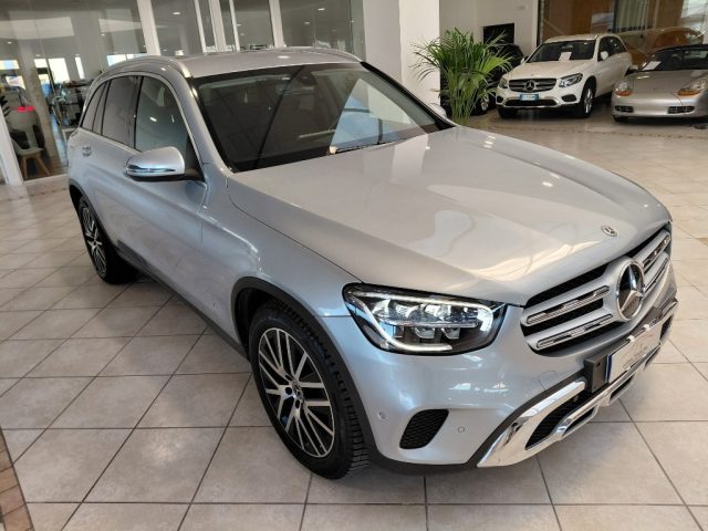 MERCEDES-BENZ GLC 300 usata, con Lettore CD