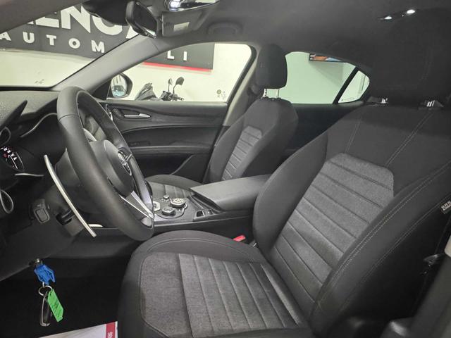ALFA ROMEO Stelvio usata, con Controllo automatico clima