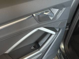 AUDI Q3 usata, con Specchietti laterali elettrici