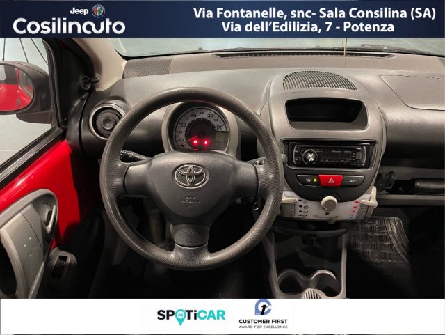 TOYOTA Aygo usata, con USB