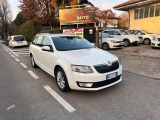 SKODA Octavia 1.6 TDI CR 105 CV DSG Wagon Elegance