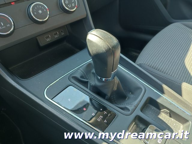 SEAT Leon usata, con Bracciolo