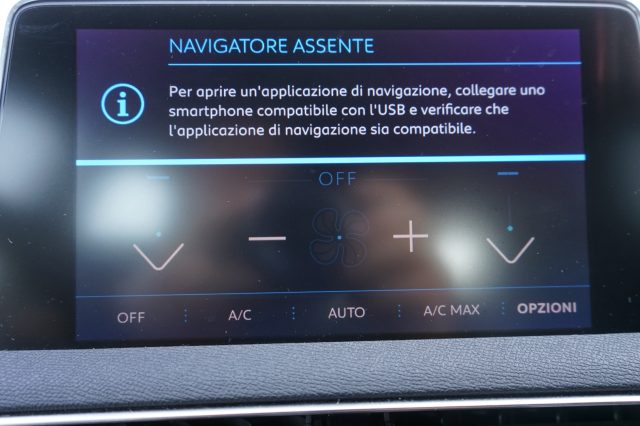 PEUGEOT 3008 usata, con Telecamera per parcheggio assistito