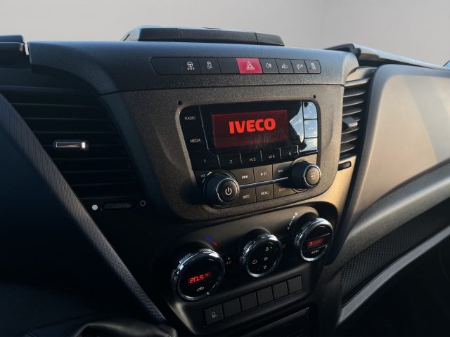IVECO Daily usata 12