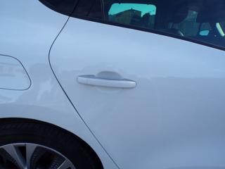 RENAULT Scenic usata, con Isofix