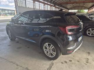 RENAULT Captur usata, con Autoradio