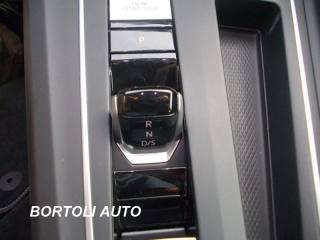 VOLKSWAGEN Golf usata, con Autoradio