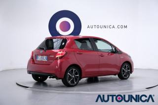 TOYOTA Yaris usata, con USB