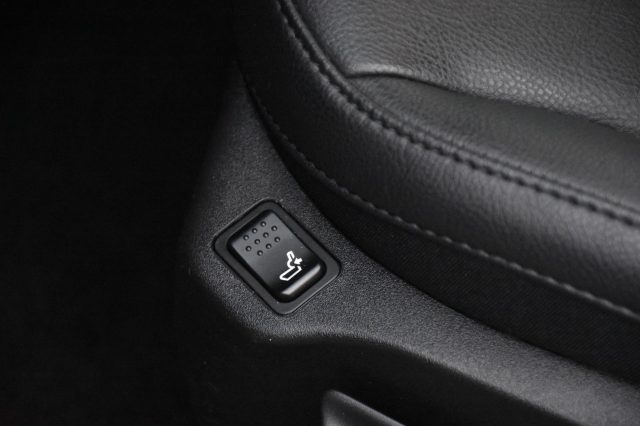 JEEP Compass usata, con Park Distance Control