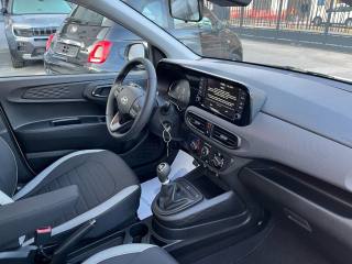 HYUNDAI i10 usata, con Volante multifunzione