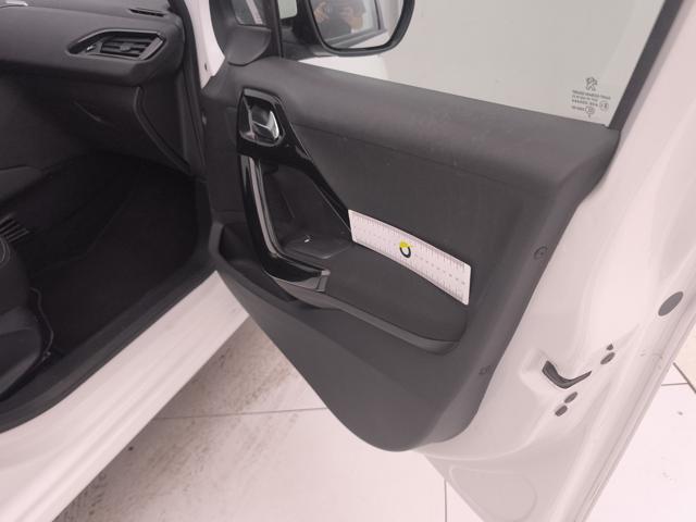 PEUGEOT 208 usata 34