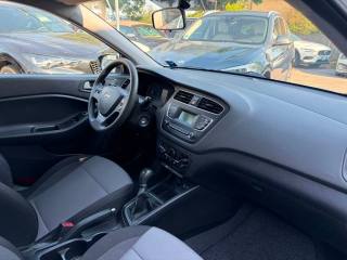 HYUNDAI i20 usata, con Autoradio