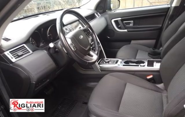 LAND ROVER Discovery Sport usata 15