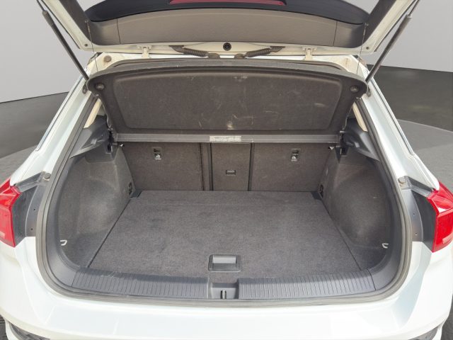 VOLKSWAGEN T-Roc usata, con Adaptive Cruise Control