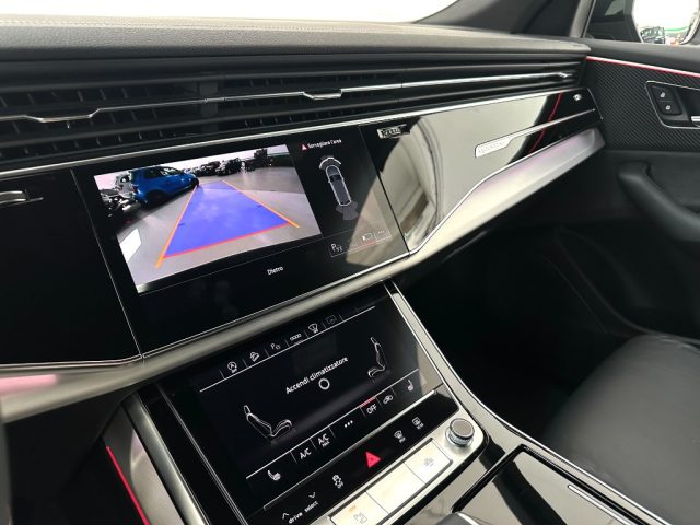 AUDI Q8 usata, con Controllo automatico clima