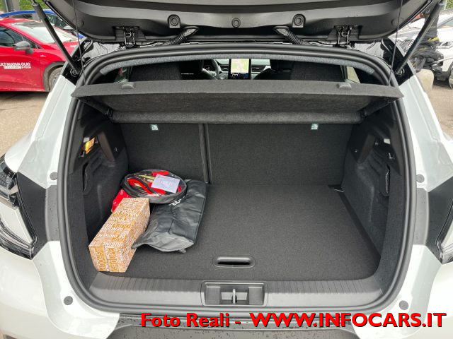 RENAULT Captur usata, con Touch screen